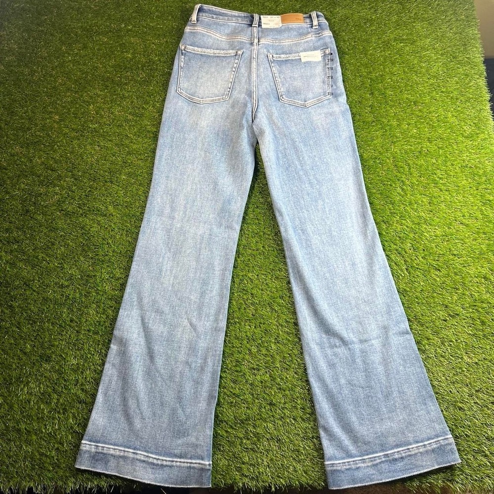 BKE Billie Slim Fit High Rise Trouser Jeans Light Wash NWT Women's Bootcut 27 - Picture 5 of 8